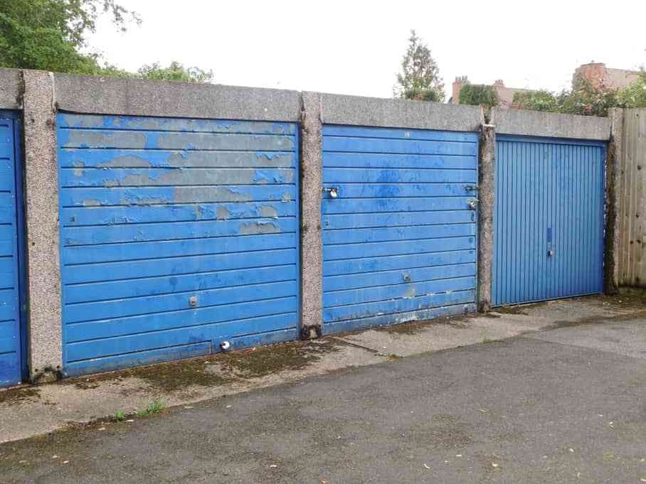 3 concrete battery garage before refurbishment